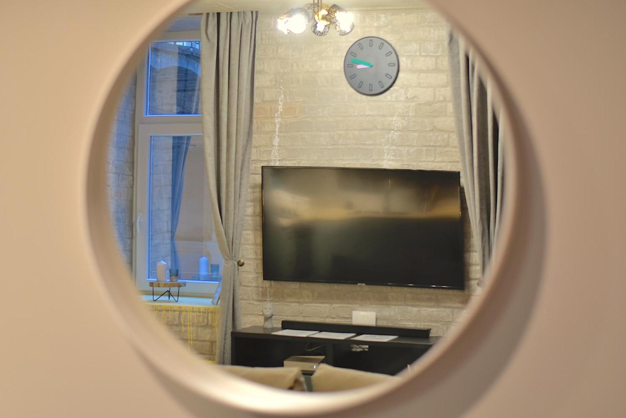 New Faces Design In Downtown Apartment *