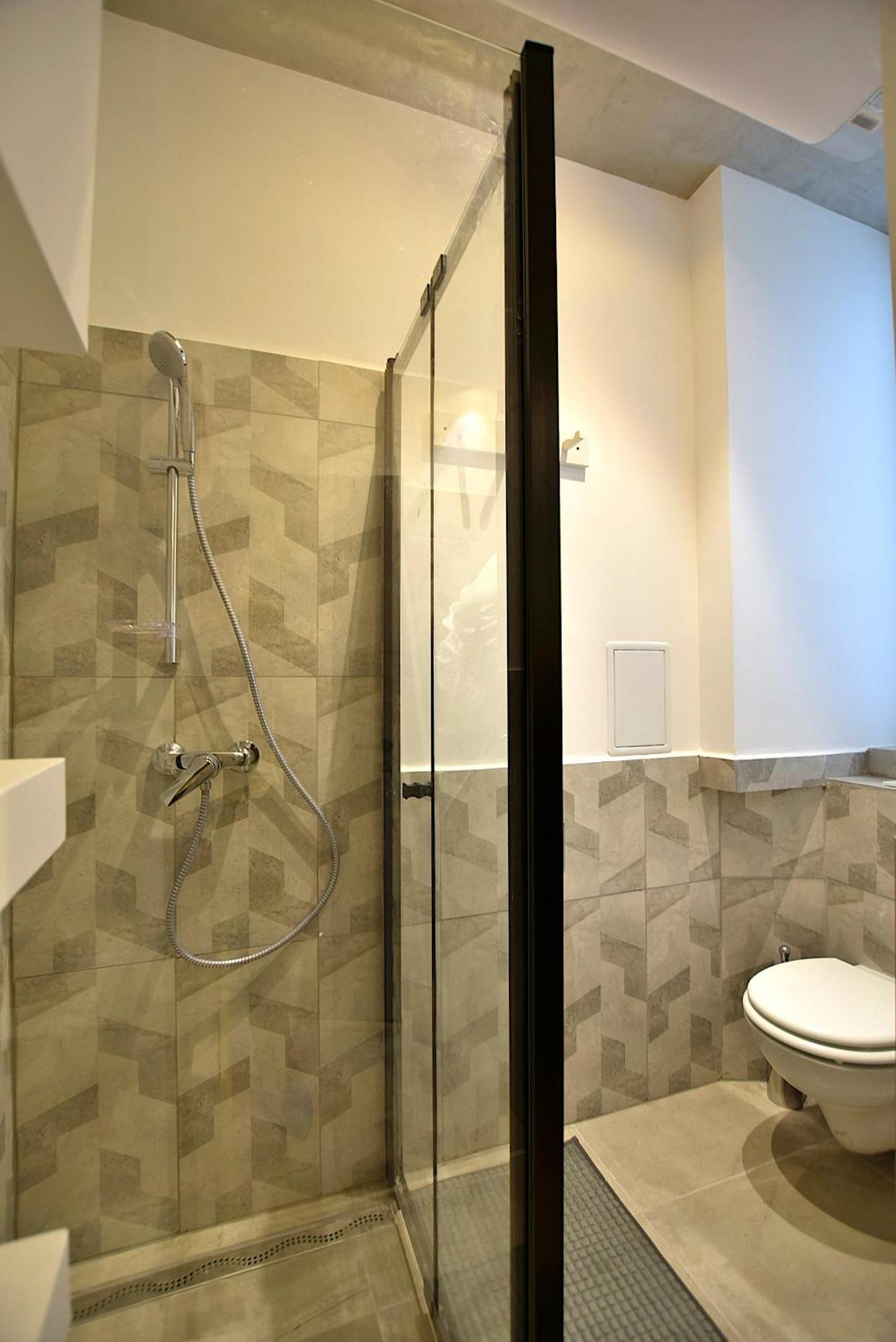 Apartment New Faces Design In Downtown *